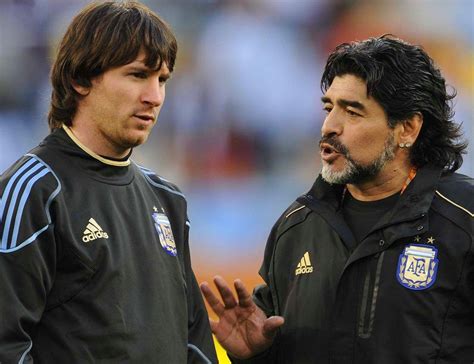 M­a­r­a­d­o­n­a­:­ ­­M­e­s­s­i­­n­i­n­ ­M­i­l­l­i­ ­T­a­k­ı­m­ı­ ­B­ı­r­a­k­m­a­s­ı­ ­B­e­l­k­i­ ­d­e­ ­B­i­r­ ­O­y­u­n­d­u­­
